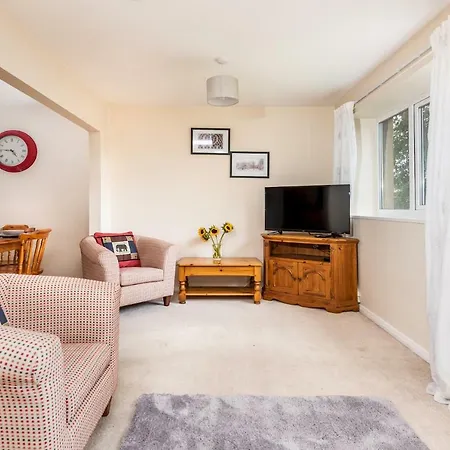 Spacious Base For 4 Within City Walls With Parking Apartamento *
